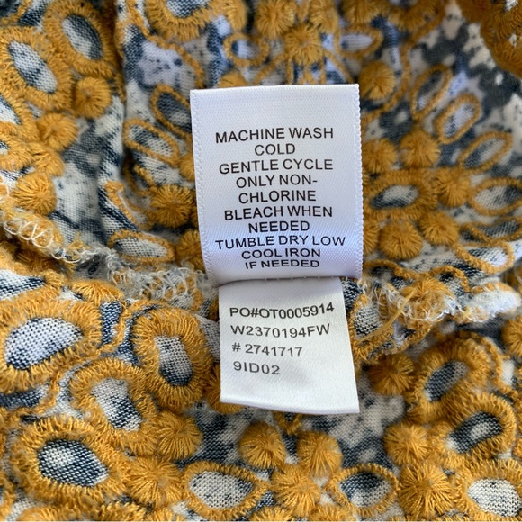 FEVER PLUS Women’s Bohemian/Pheasant Tunic Top Blue/Wht Embroidered Gold Lace 3X - Picture 6 of 9